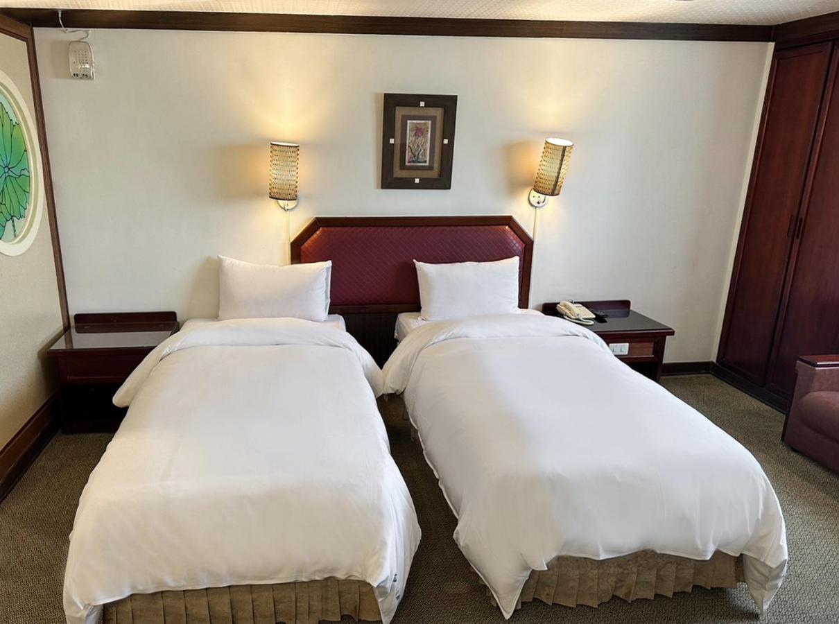 Guide Hotel Changhua Jhongjheng Екстер'єр фото