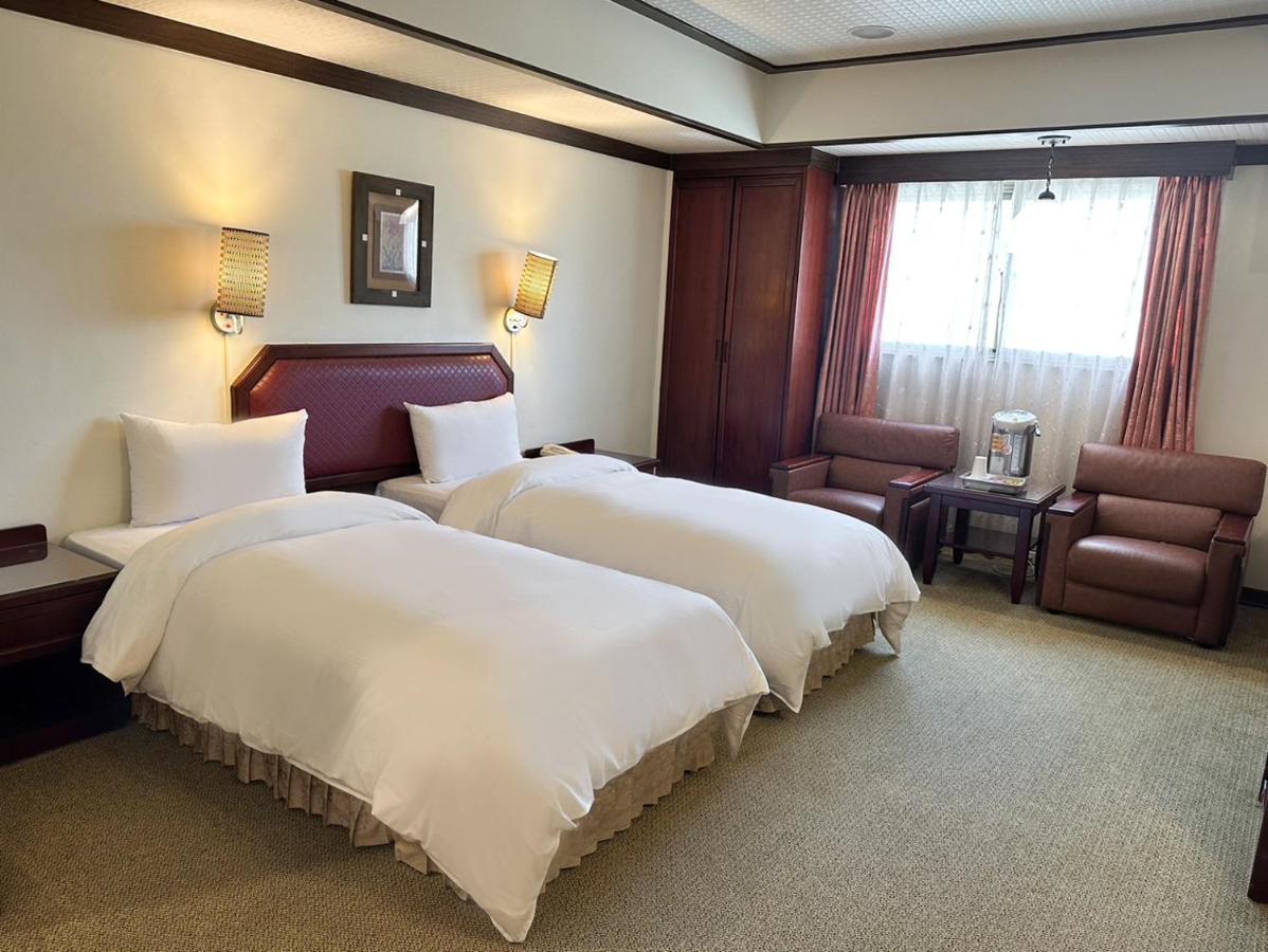 Guide Hotel Changhua Jhongjheng Екстер'єр фото